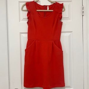 Ruffle sleeve dress with pockets